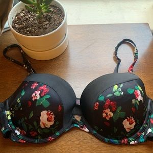 Victoria’s Secret Very Sexy Push Up